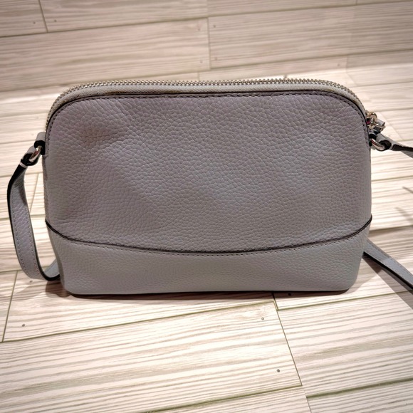 Kate Spade New York Pebble Leather Dome Crossbody Bag Light Blue - Picture 3 of 6